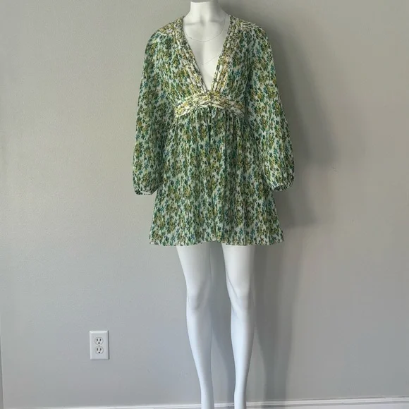 NWT Zimmermann Golden Plisse Mini Dress - joarbit.com NWT Zimmermann Golden Plisse Mini Dress - joarbit.com